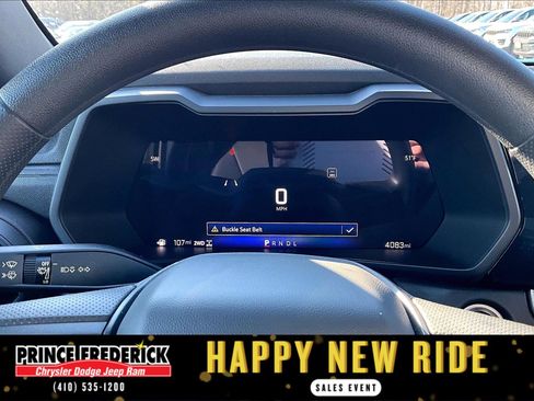 Used 2024 Chevrolet Colorado Trail Boss w/ Advanced Trailering Package image 17