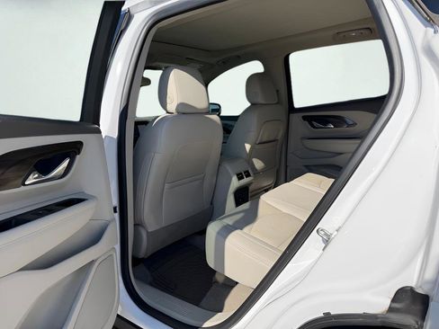 Used 2018 GMC Terrain Denali w/ Advanced Safety Package image 21