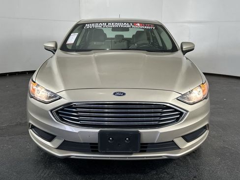 Used 2018 Ford Fusion S image 4