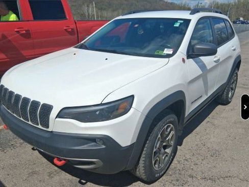 Used 2020 Jeep Cherokee Trailhawk AWD/4WD image 1