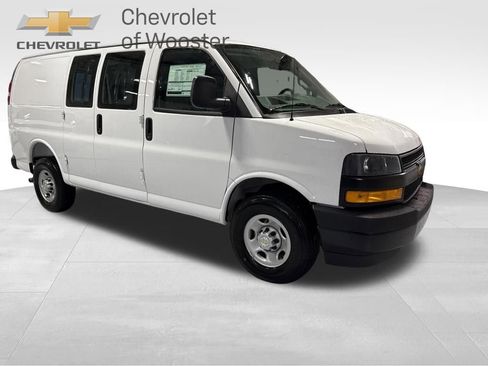 New 2025 Chevrolet Express 2500 w/ Driver Convenience Package image 8