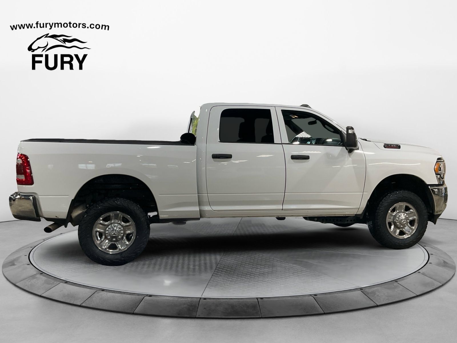 Used 2024 RAM 2500 Tradesman w/ Towing Technology Group AWD/4WD image 3