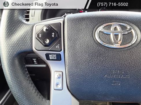 Used 2020 Toyota 4Runner SR5 Premium w/ Moonroof Package AWD/4WD image 15