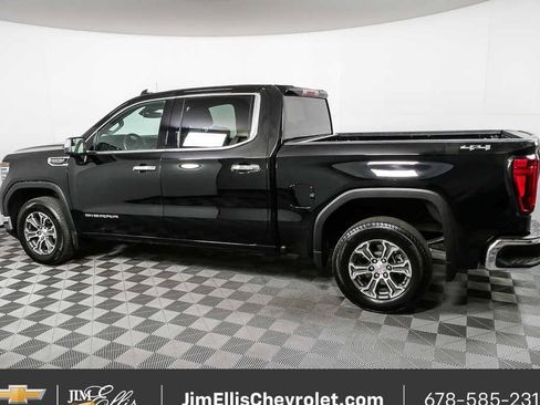 Certified 2025 GMC Sierra 1500 SLT AWD/4WD image 28
