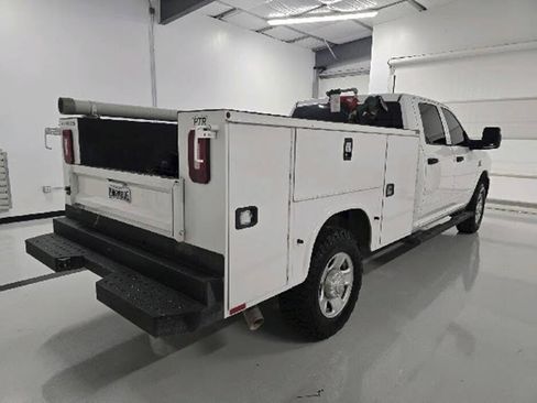 Used 2024 RAM 2500 Tradesman w/ Snow Chief Group AWD/4WD image 11