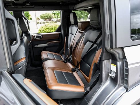 Used 2023 Ford Bronco Outer Banks image 44