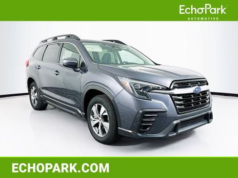 Used 2024 Subaru Ascent Premium image 1