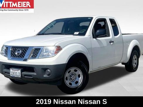 Used 2019 Nissan Frontier S RWD image 1