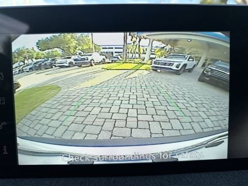 Used 2025 Nissan Kicks SV FWD image 24