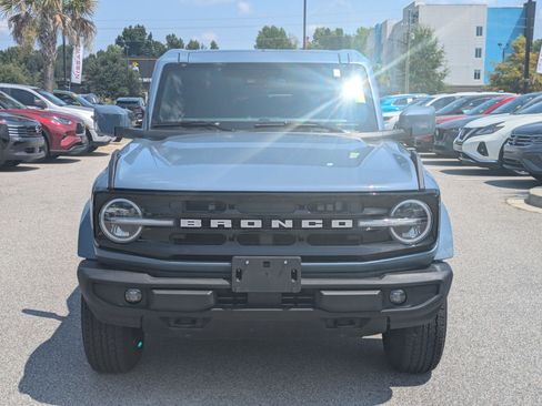 Used 2025 Ford Bronco Outer Banks AWD/4WD image 9