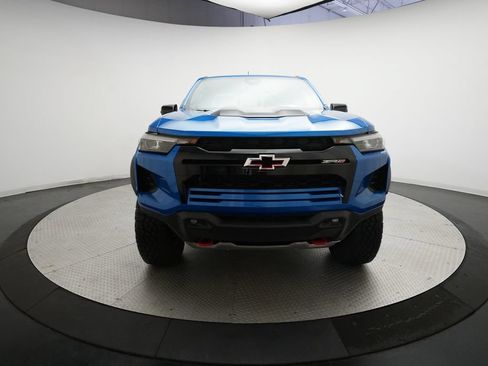 Used 2024 Chevrolet Colorado ZR2 AWD/4WD image 11