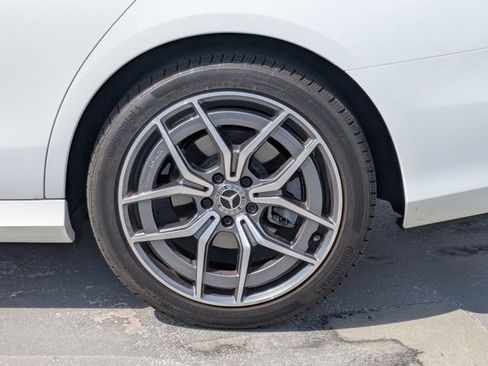 Used 2023 Mercedes-Benz E 350 Sedan image 19