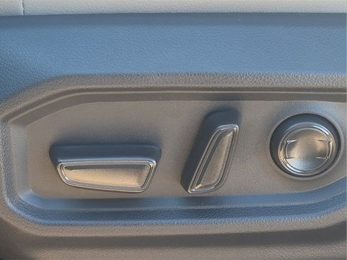 New 2026 Toyota Tundra Limited image 17