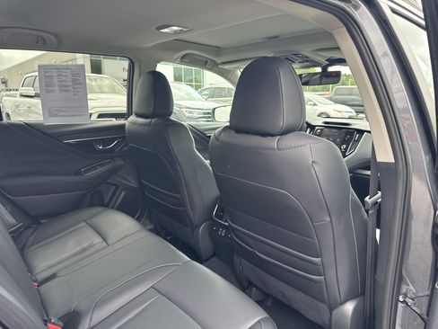 Certified 2025 Subaru Outback Limited AWD/4WD image 22