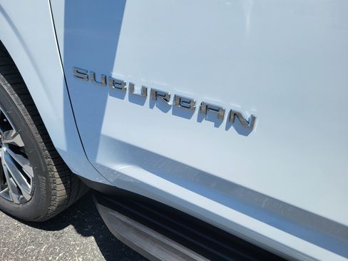 New 2026 Chevrolet Suburban High Country RWD image 13