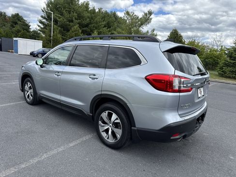 Used 2023 Subaru Ascent Premium w/ Convenience Package AWD/4WD image 24