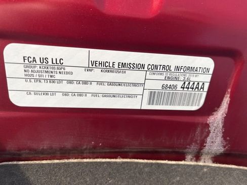 Used 2019 Chrysler Pacifica Touring-L image 26