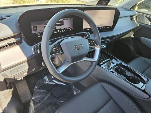 New 2026 Audi Q3 quattro 2.0T AWD/4WD image 3