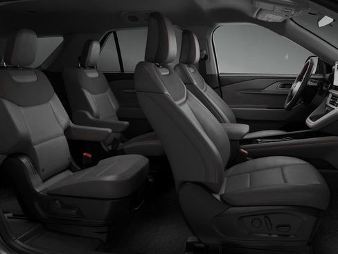 New 2026 Ford Explorer Active w/ Active Comfort Package RWD image 7