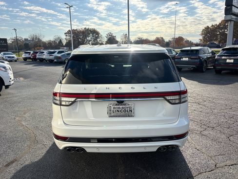 Certified 2023 Lincoln Aviator Reserve w/ Equipment Group 201A image 6