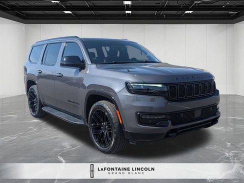 Used 2024 Jeep Wagoneer Series II AWD/4WD image 7