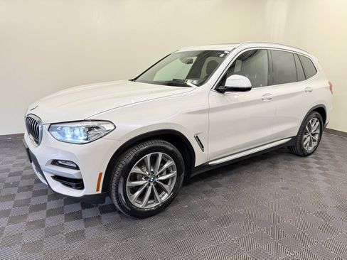 Used 2019 BMW X3 xDrive30i w/ Premium Package image 5