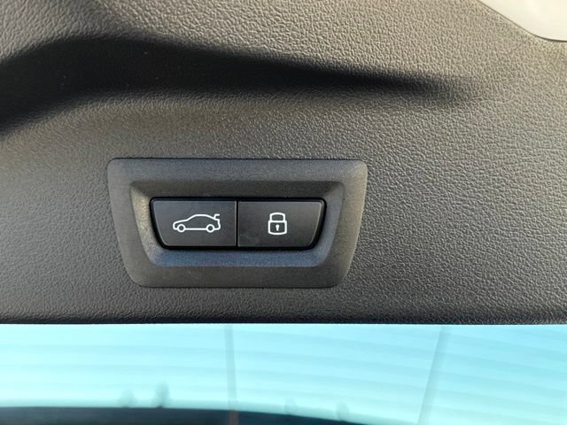 Used 2026 BMW X5 xDrive50e w/ Premium Package AWD/4WD image 16