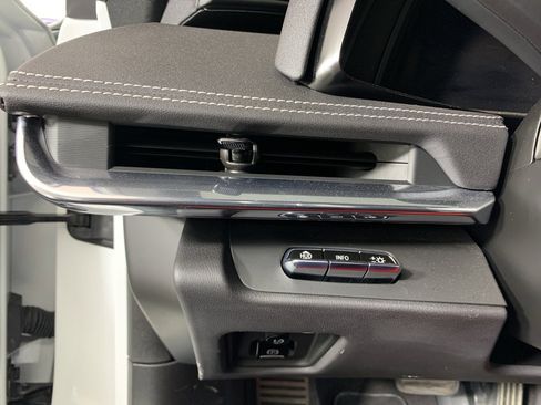 Used 2020 Chevrolet Corvette Stingray Preferred Cpe w/ 2LT Preferred Equipment Group image 16