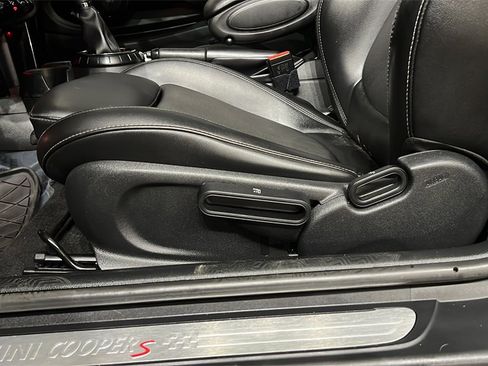 Used 2016 MINI Cooper S image 20