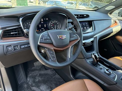 New 2026 Cadillac XT5 Premium Luxury w/ Driver Assist Package FWD image 33