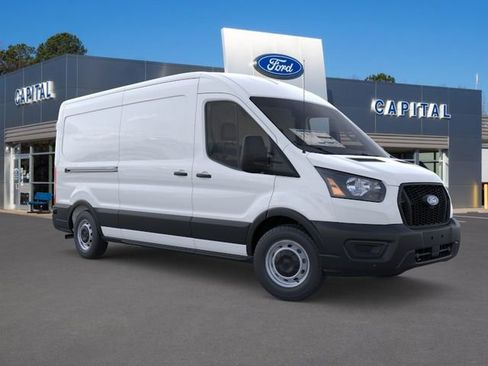 New 2026 Ford Transit 250 148 Medium Roof w/ Load Area Protection Package RWD image 7