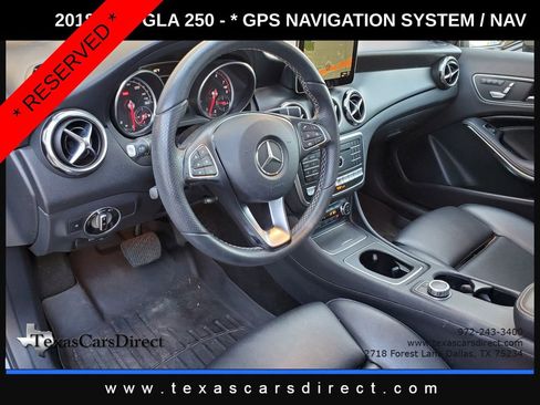 Used 2018 Mercedes-Benz GLA 250 4MATIC image 7