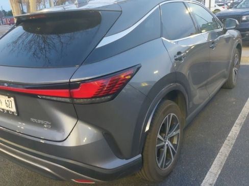 Used 2023 Lexus RX 350 w/ Accessory Package (Z1) image 6