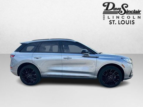 Certified 2023 Lincoln Corsair Reserve w/ Jet Appearance Package image 4