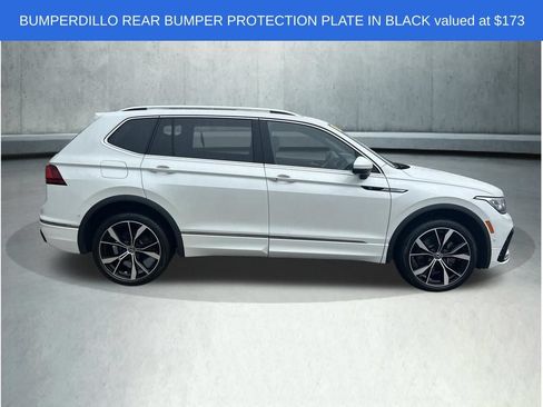 Used 2023 Volkswagen Tiguan SEL R-Line AWD/4WD image 8