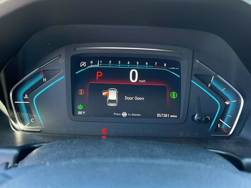 Used 2022 Honda Odyssey Elite image 13