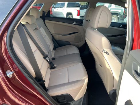 Used 2017 Hyundai Tucson Sport image 25