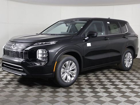 New 2026 Mitsubishi Outlander ES AWD/4WD image 9
