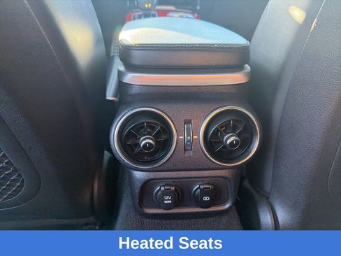 Used 2021 Kia Stinger GT2 image 19