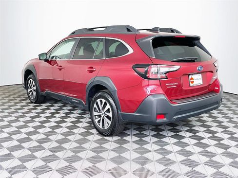 Certified 2025 Subaru Outback Premium AWD/4WD image 7