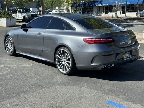 Used 2018 Mercedes-Benz E 400 Coupe w/ Premium 2 Package image 12