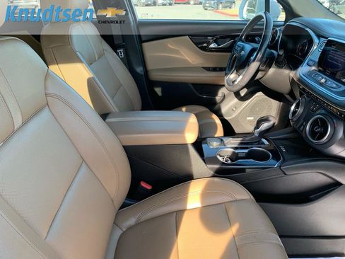 Used 2020 Chevrolet Blazer Premier w/ Driver Confidence II Package image 11
