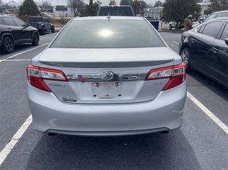 Used 2012 Toyota Camry XLE video 3
