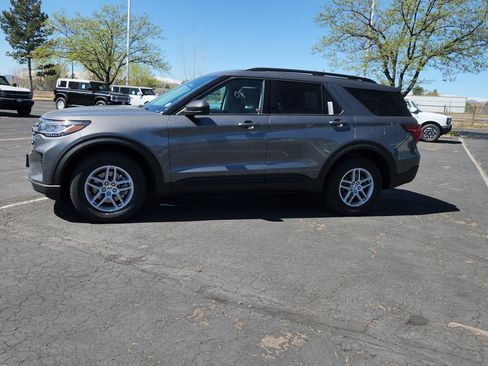 New 2026 Ford Explorer Active AWD/4WD image 4