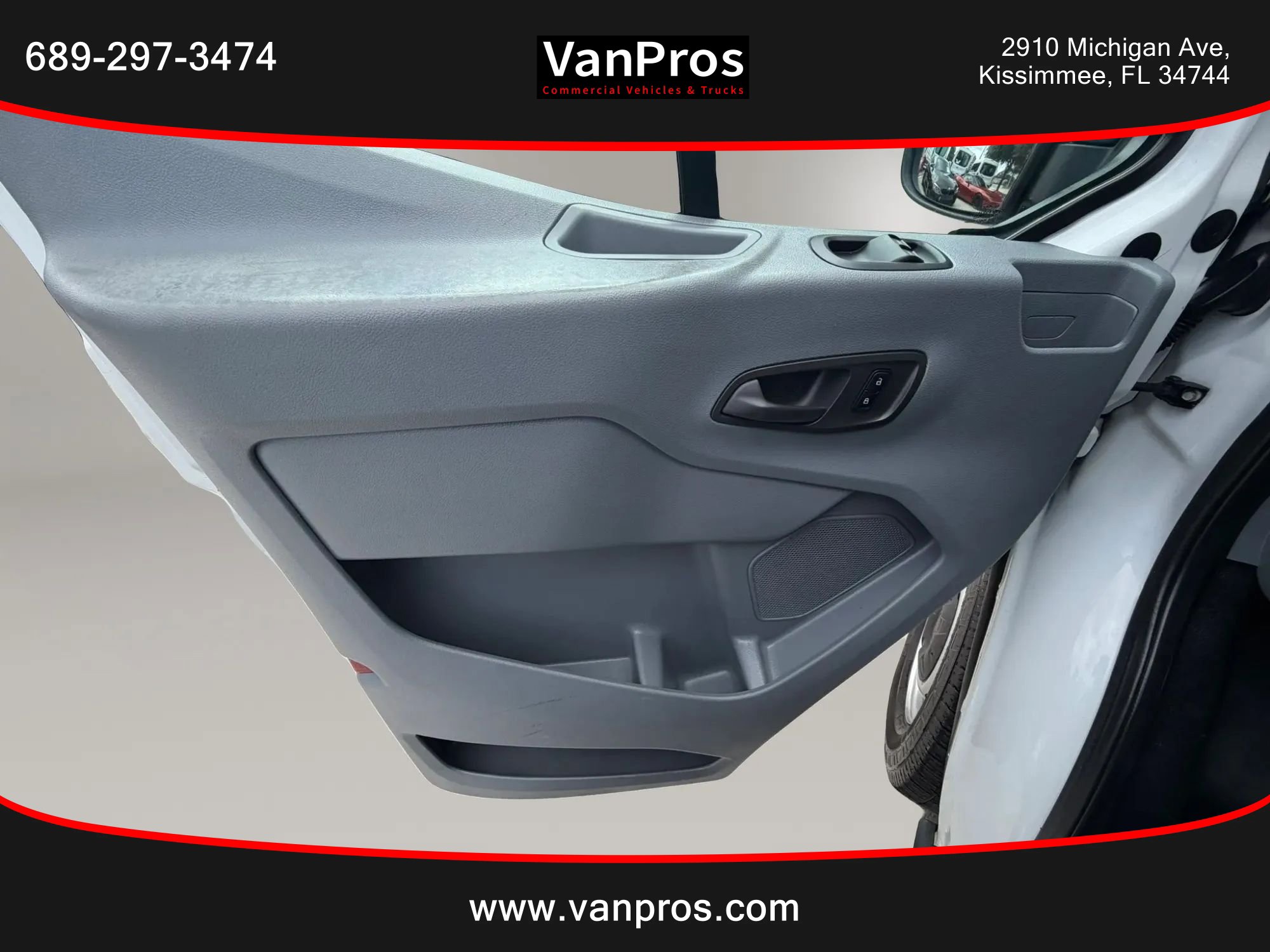 Used 2015 Ford Transit 350 XL RWD image 8