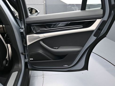 New 2026 Porsche Panamera 4 image 26