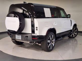 New 2026 Land Rover Defender 110 V8 video 2