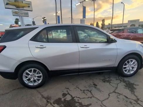 Certified 2022 Chevrolet Equinox LS image 9