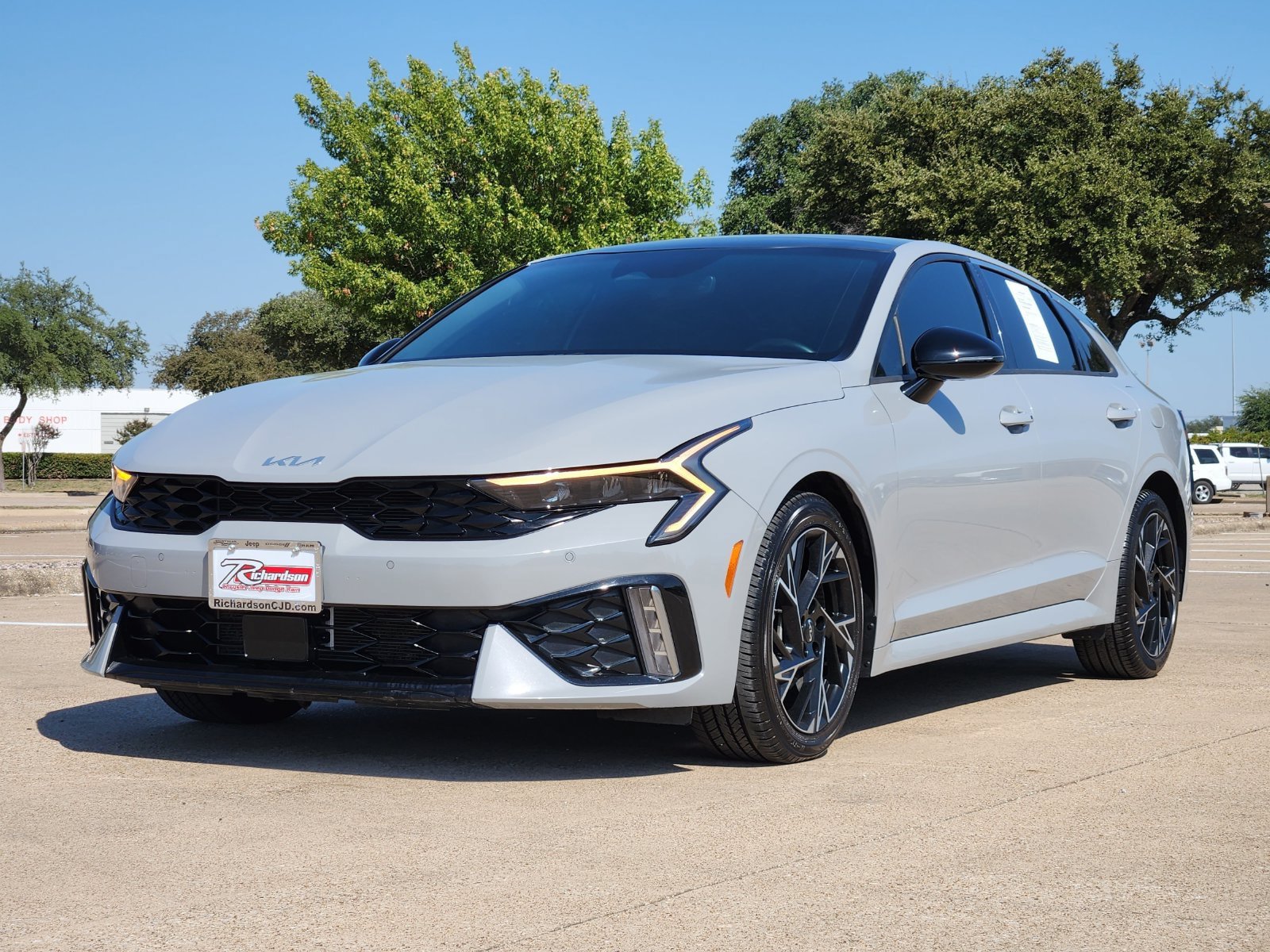 Used 2025 Kia K5 GT-Line w/ GT-Line Premium Package FWD image 2