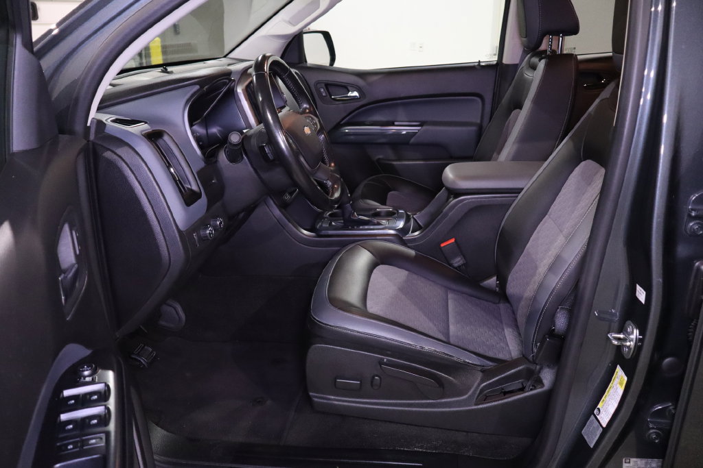 Used 2016 Chevrolet Colorado Z71 AWD/4WD image 28